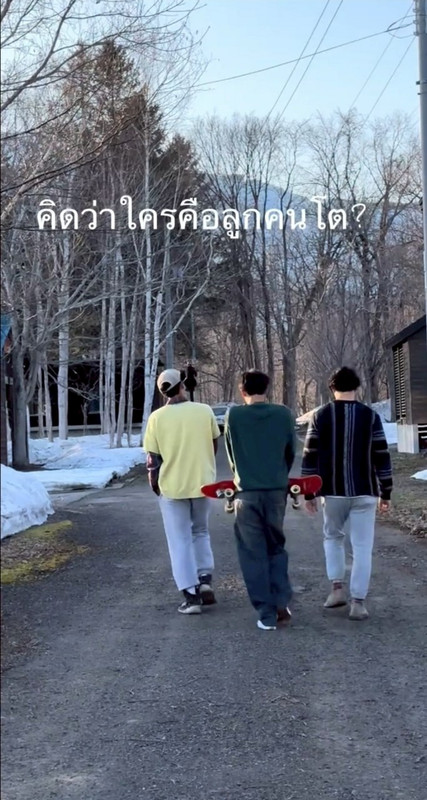 LINE-ALBUM-2142025-250421-4