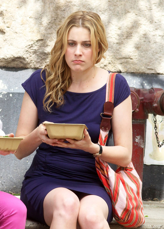 800full-greta-gerwig