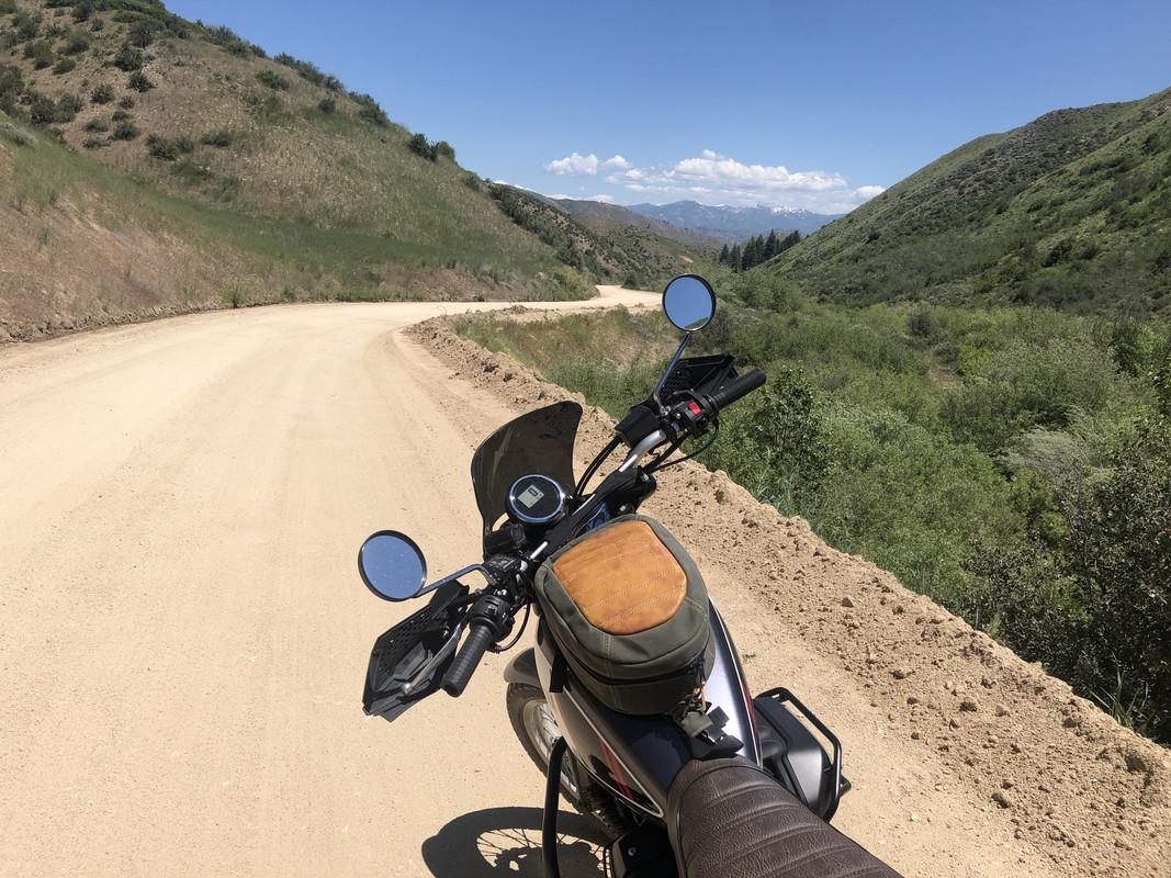 95F9CBFB-4DAA-4D65-B8FE-65EAE5E1D9E5