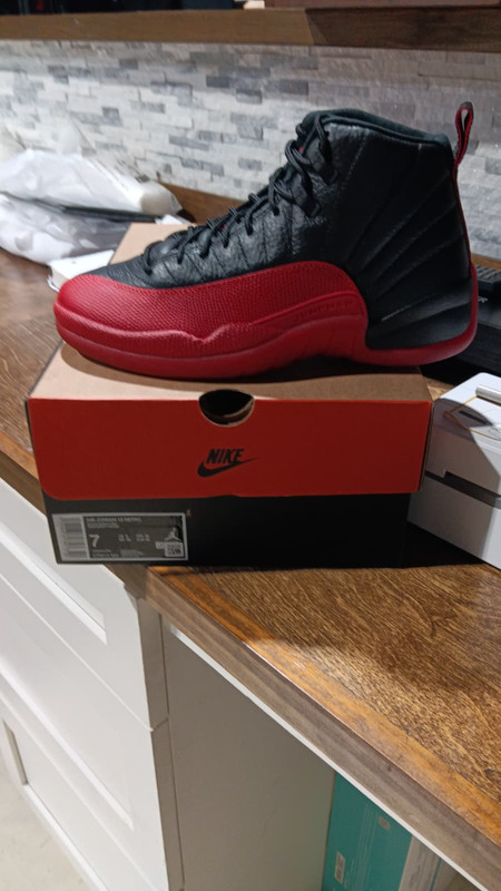 Nike Air Jordan 12 Retro Flu Game Black Red Basketball Athletic