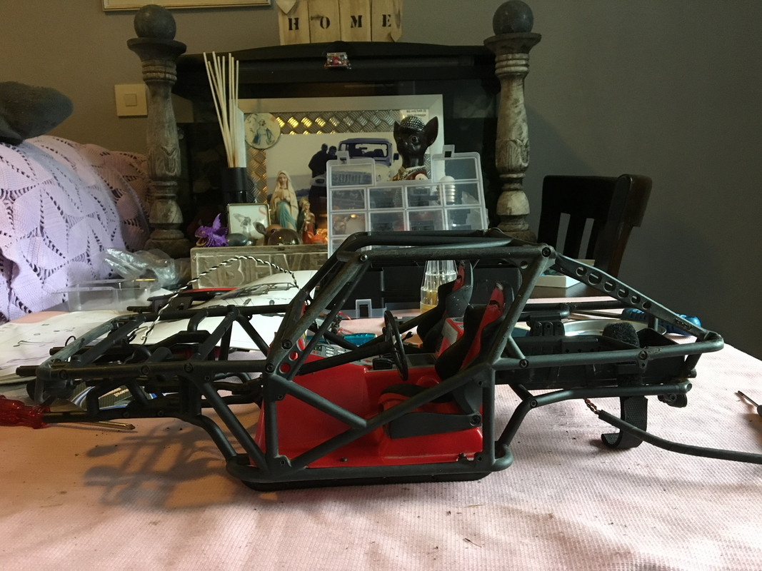 8CA7BACD-9F6D-4F3F-B6C1-894D8C61EEE8