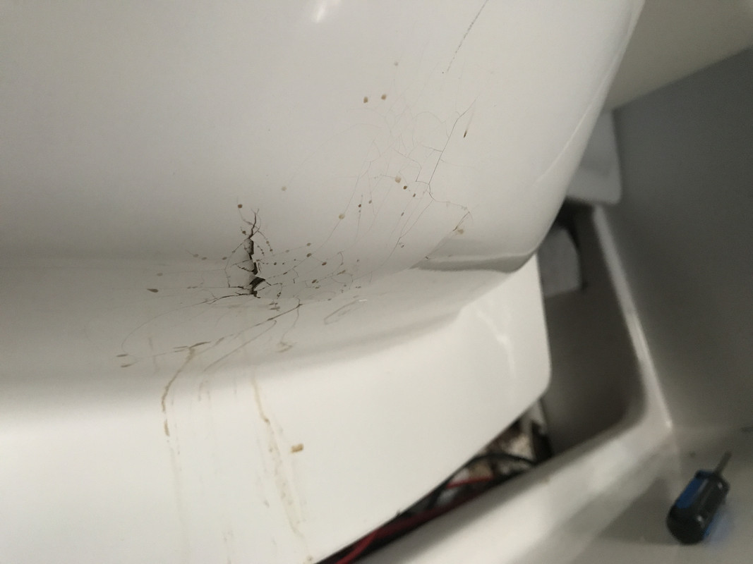 4245278C-68A4-4441-BDB2-0015B03BED34