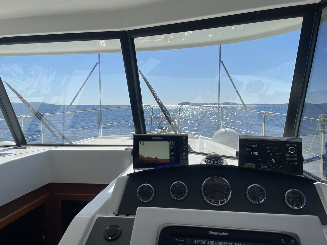 E44D0558-BEAA-4A64-913F-D97626A8265C