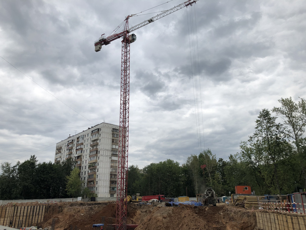 18441240-E909-4D08-9ED6-BA683C6DC573