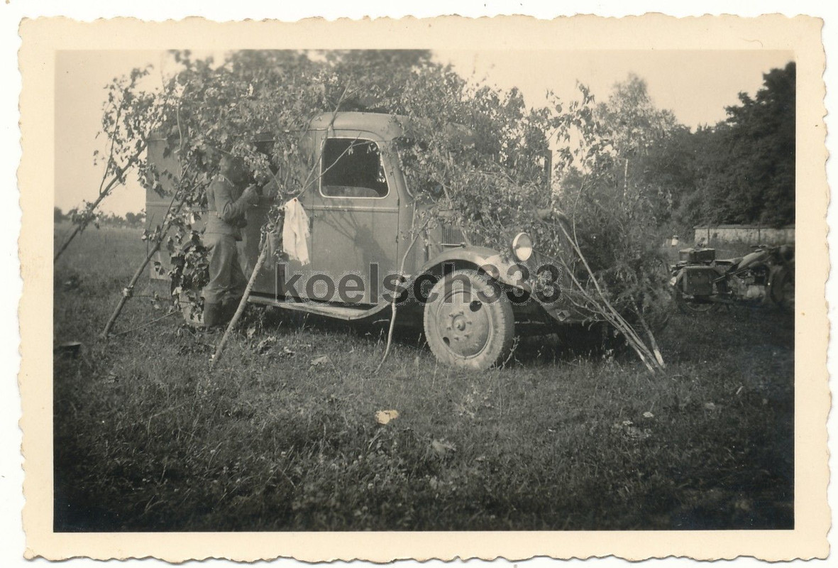 Foto eingetarnter französischer Citroen LKW Beut