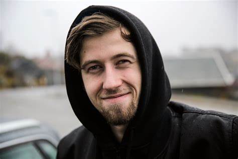 Alan-Walker.jpg