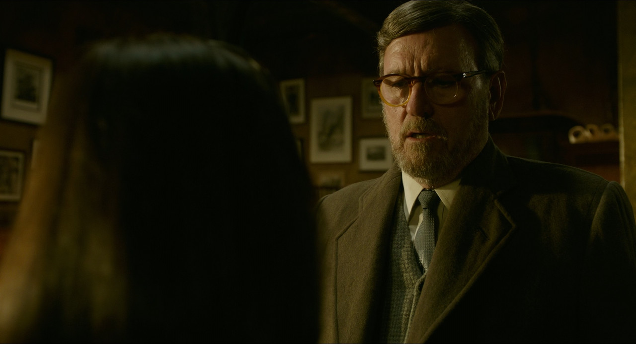 The Shape of Water (2017).mkv_snapshot_00.46.46_[2018.03.04_11.1