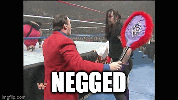 7ewnug.gif
