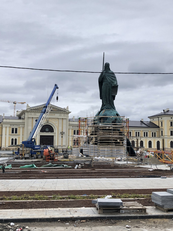 734BF759-FF01-488B-B0F2-FF823D9E89B3