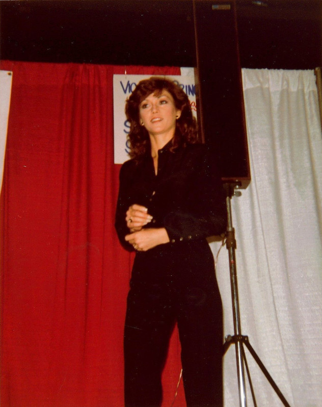 Victoria Principal d32