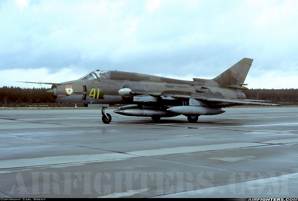 20 GvAPIB Su-17M4 41 yellow_15412 (5)_05.04.94