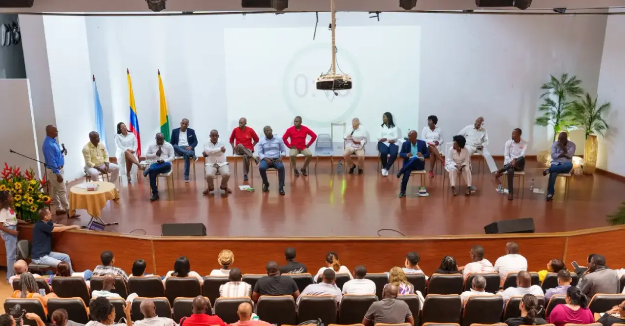 Subir impuestos la gran propuesta de los candidatos