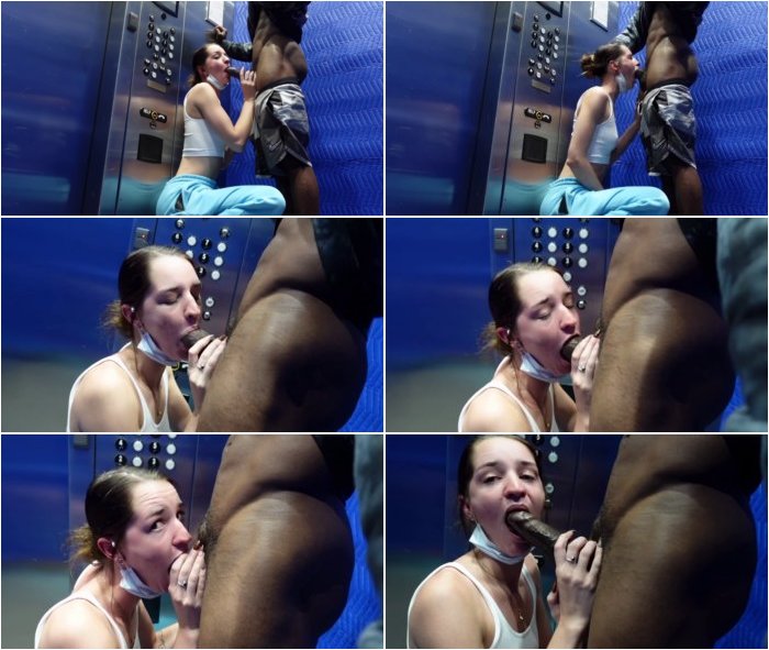 Sucking-JD-s-Big-Dick-In-The-Elevator-3.jpg