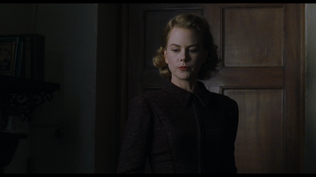 The.Others.2001.2160p.UHD.BDREMUX.SDR.HEVC.TrueHD.Atmos-Нечипорук.mkv_snapshot_00.05.35.919