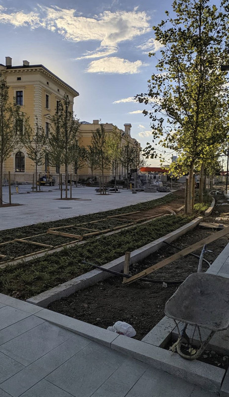 4DCDCE12-46A8-4B84-A639-646A210A018F