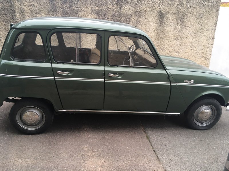 AB404748-867B-49EB-A19D-2A0D6279CC4E