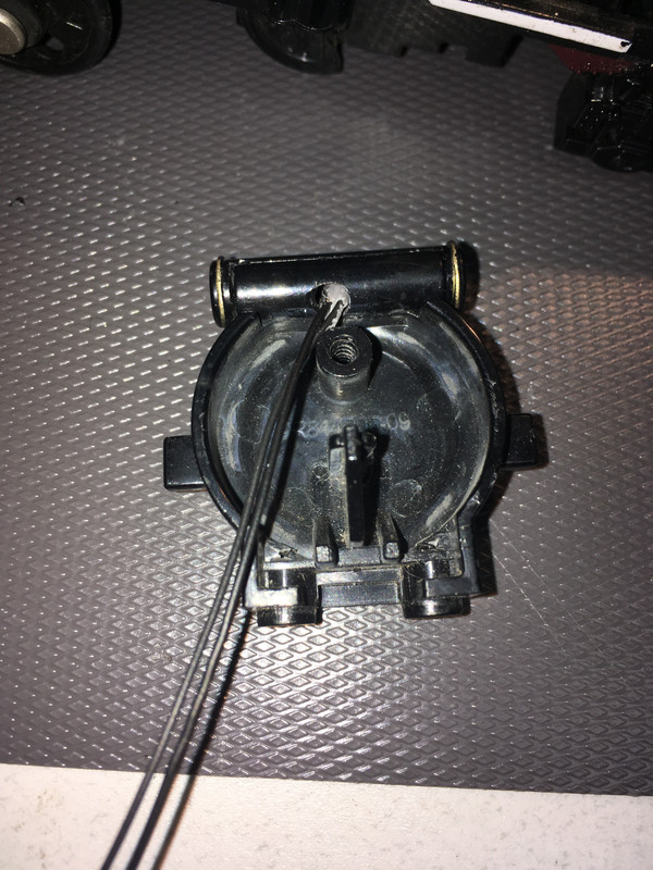 6C165F96-3CB4-4A1D-AA7C-E60625EA0427