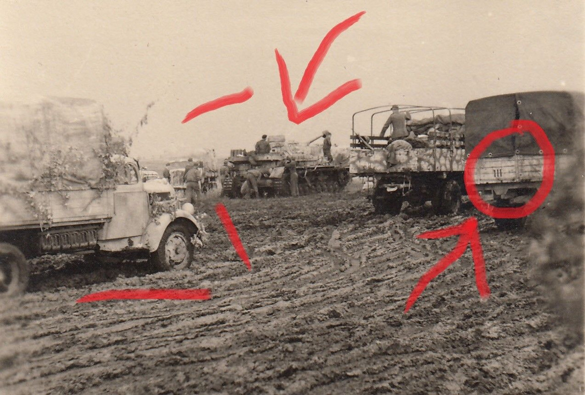 Soldat 3.Panzer-Division-Totenkopf Panzer Tank Turmnummer Bevölk