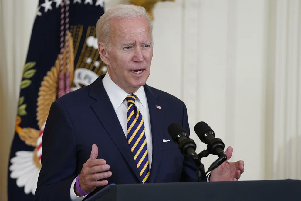 Joe Biden anuncia plan para perdonar deudas estudiantiles en EU