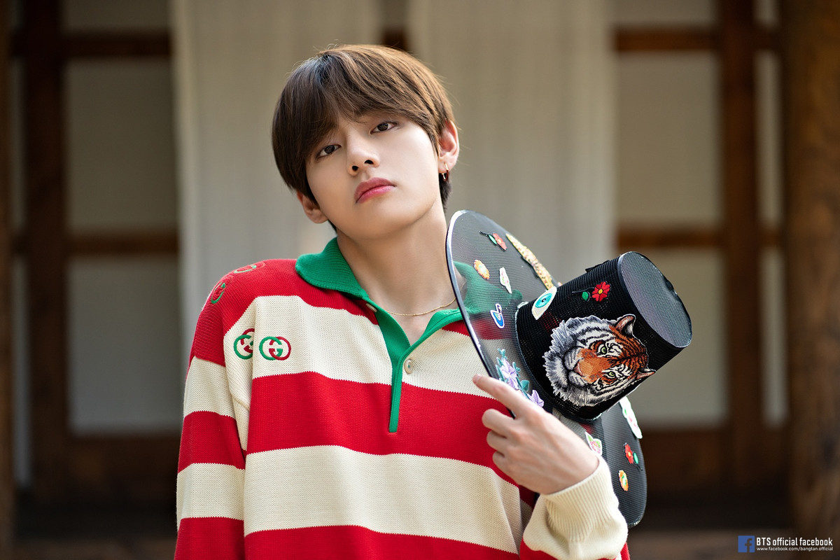 V BTS