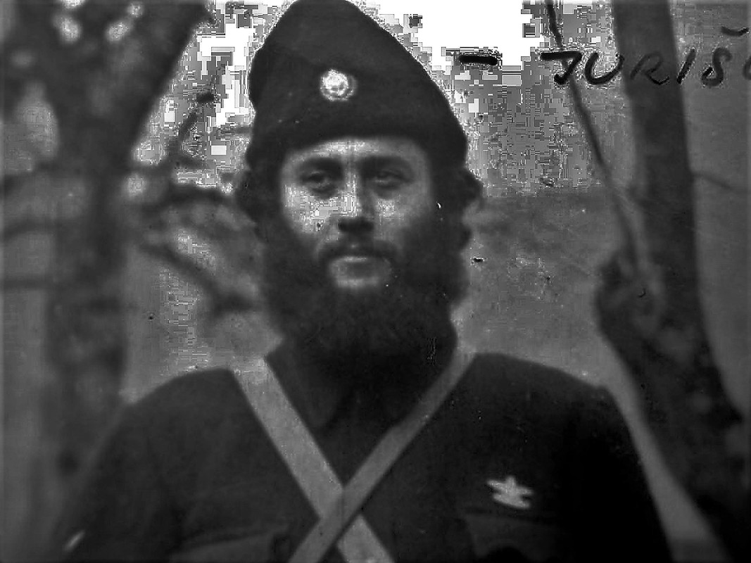 [Слика: chetniks-9.jpg]