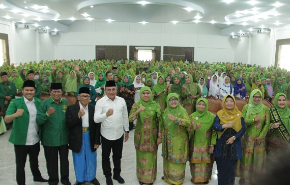 Khofifah Lakukan Penguatan Hubungan Dagang Jawa Timur dengan Sumatera Utara