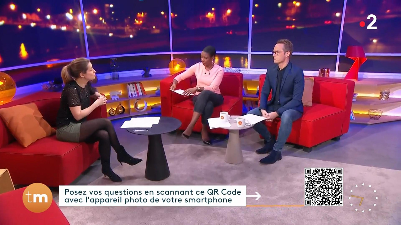 Maud Descamps 2021-12-26.mp4_snapshot_01.55_[2021.12.29_00.17.26]