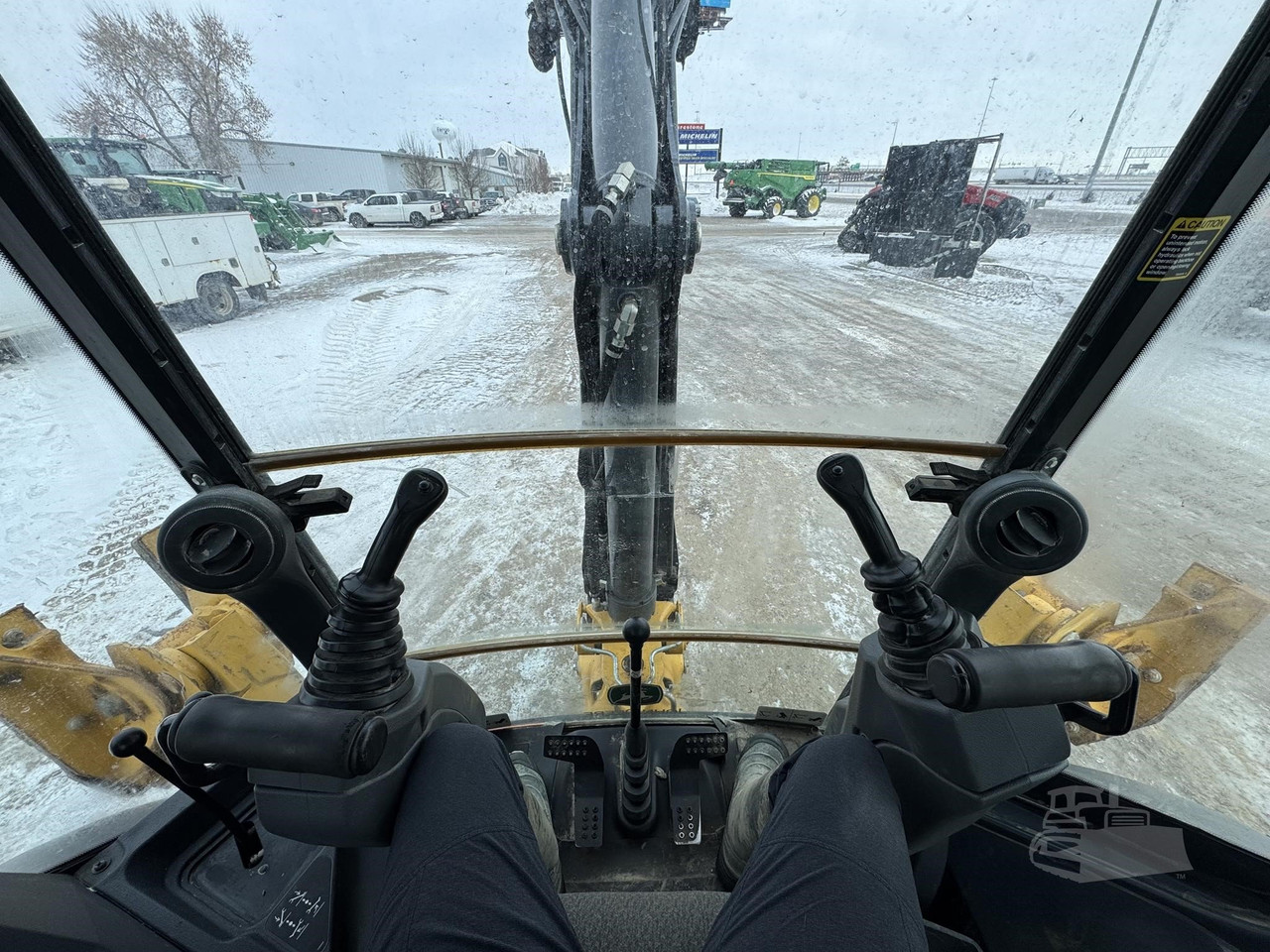 Vehicle thumbnail 36