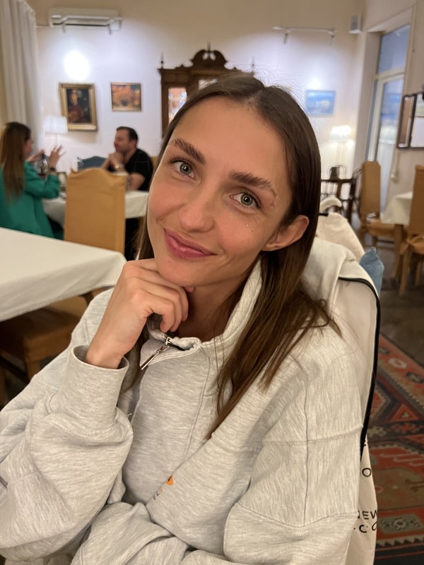 AEA67F62-D501-4735-BB5C-EA1E0DF43A20