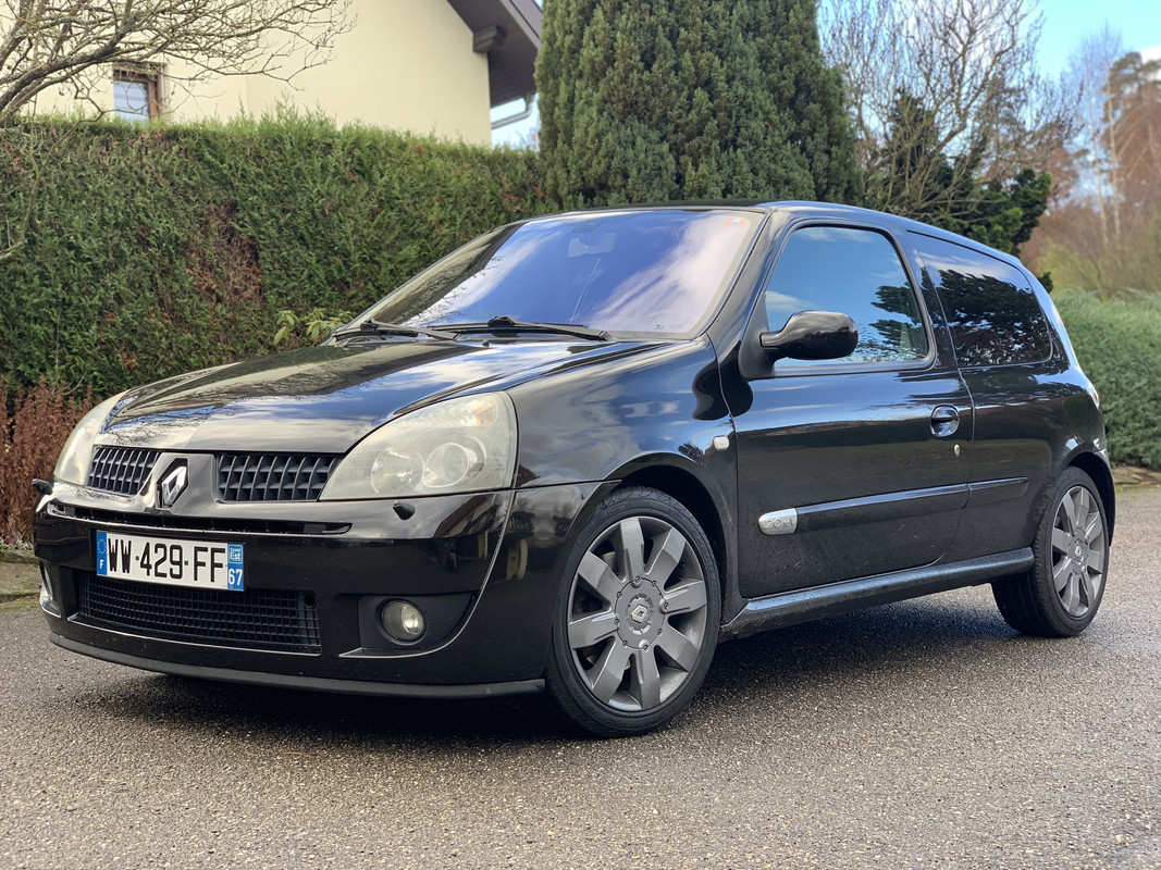 41EA49B1-5AF9-42A7-8A8A-0EE3A9A92DC4