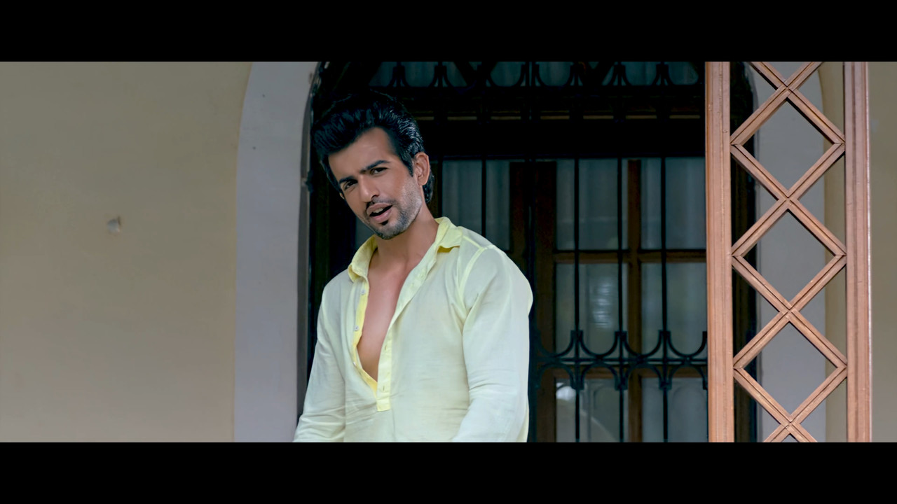 Aaj Phir Tumpe 4k.mp4_snapshot_00.27.601