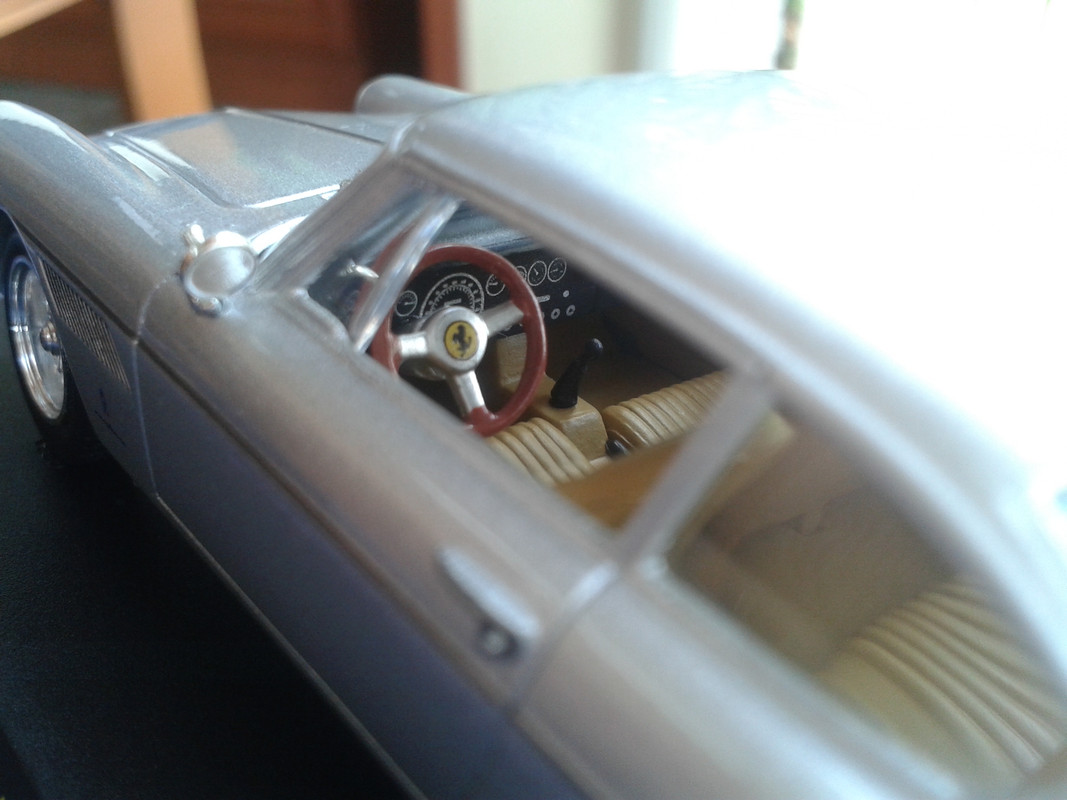 1960 Ferrari 250 GTE 2 2 Serie 1 (Ixo - nº 48 Ferrari RBA) (12)