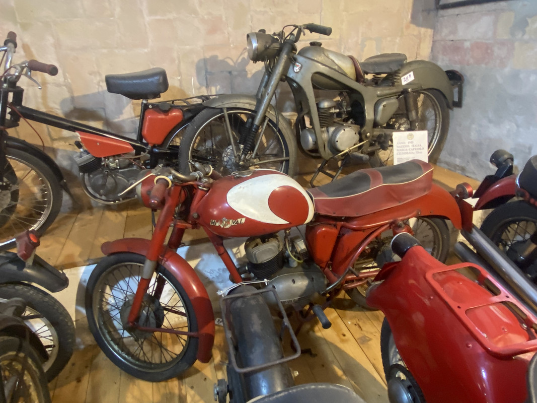 655CAB0A-E268-4F23-A2C6-208A66B267BE