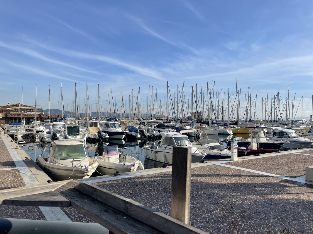 6CD6E581-06FF-4D74-BB99-9C14EE760A70