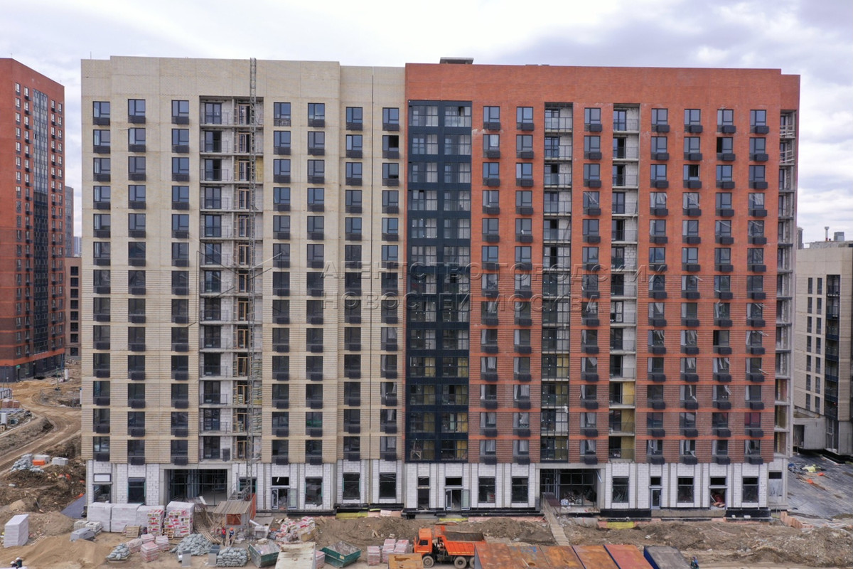 42B9D82E-0B77-4AAE-8A5C-3778E0ED59D7