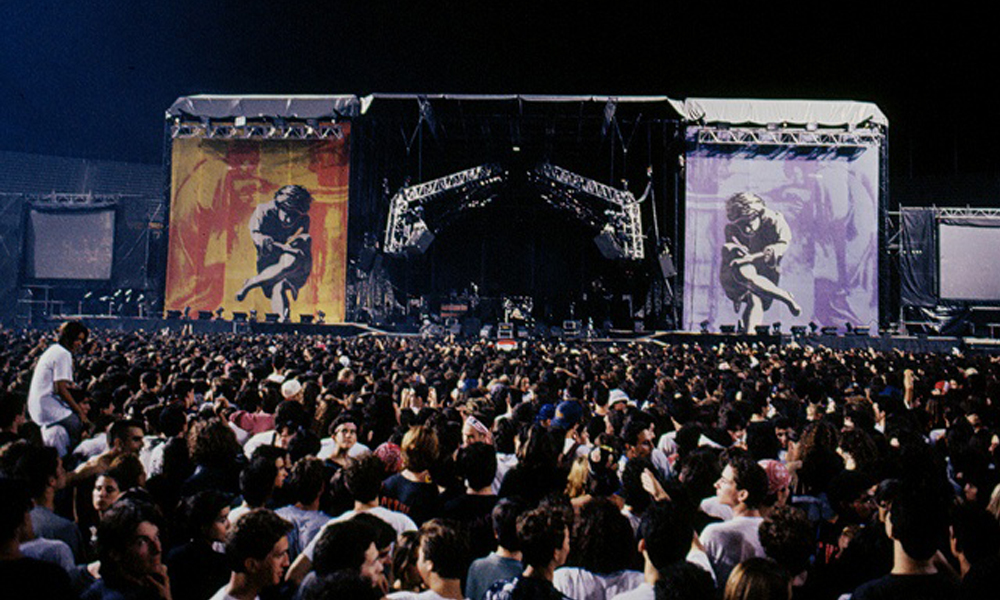 guns-and-roses-monterrey-1993-universita