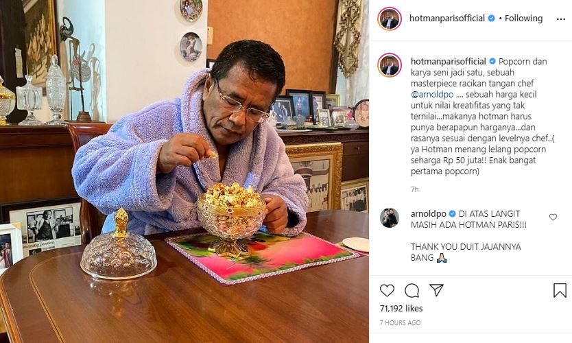 Hotman Paris mencicipi popcorn Chef Arnold