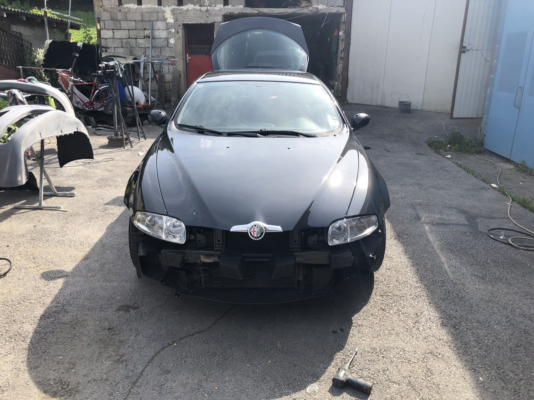 6EB881EF-088A-4291-B165-F5B053AA9F04