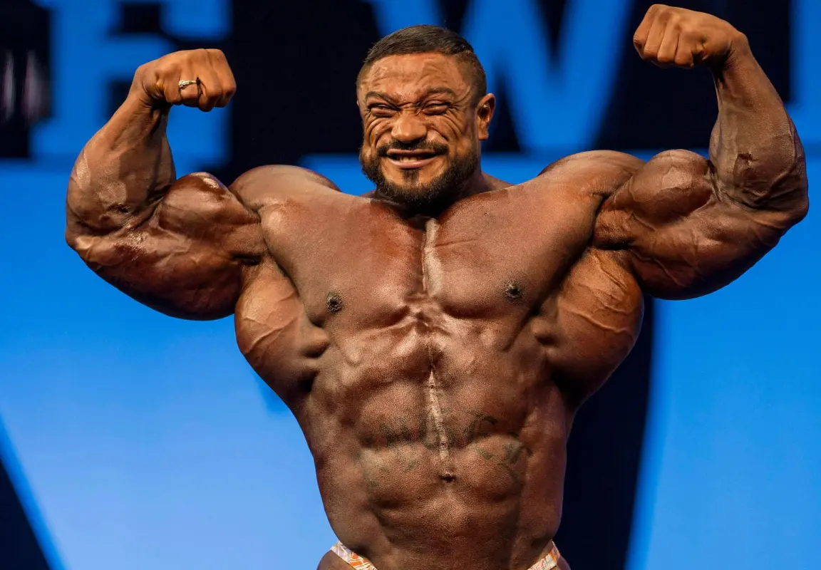 BODYBUILDER-CS.webp
