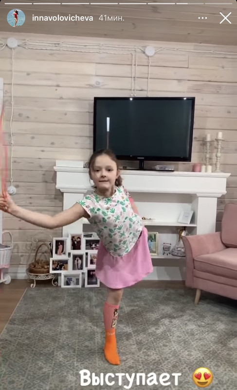 8AE6C447-FA5D-4904-A424-FC580C0D1AE3