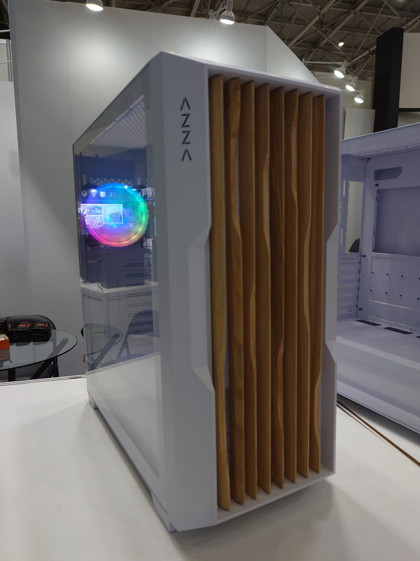 Azza Guardian Wood White