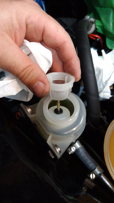 3F8C22A8-DF23-44E9-B4C6-AEF2453F1CDA