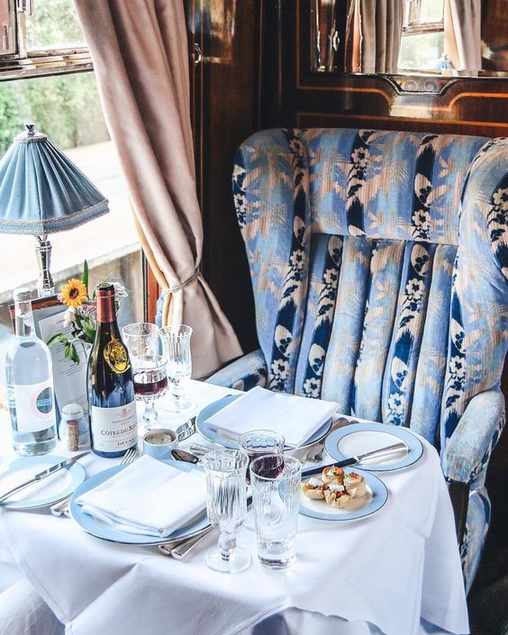 blue-trainseat.jpg