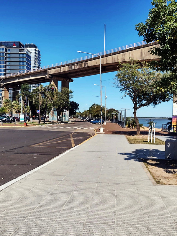 Just a few days before the arrival of autumn (Es-Eng)