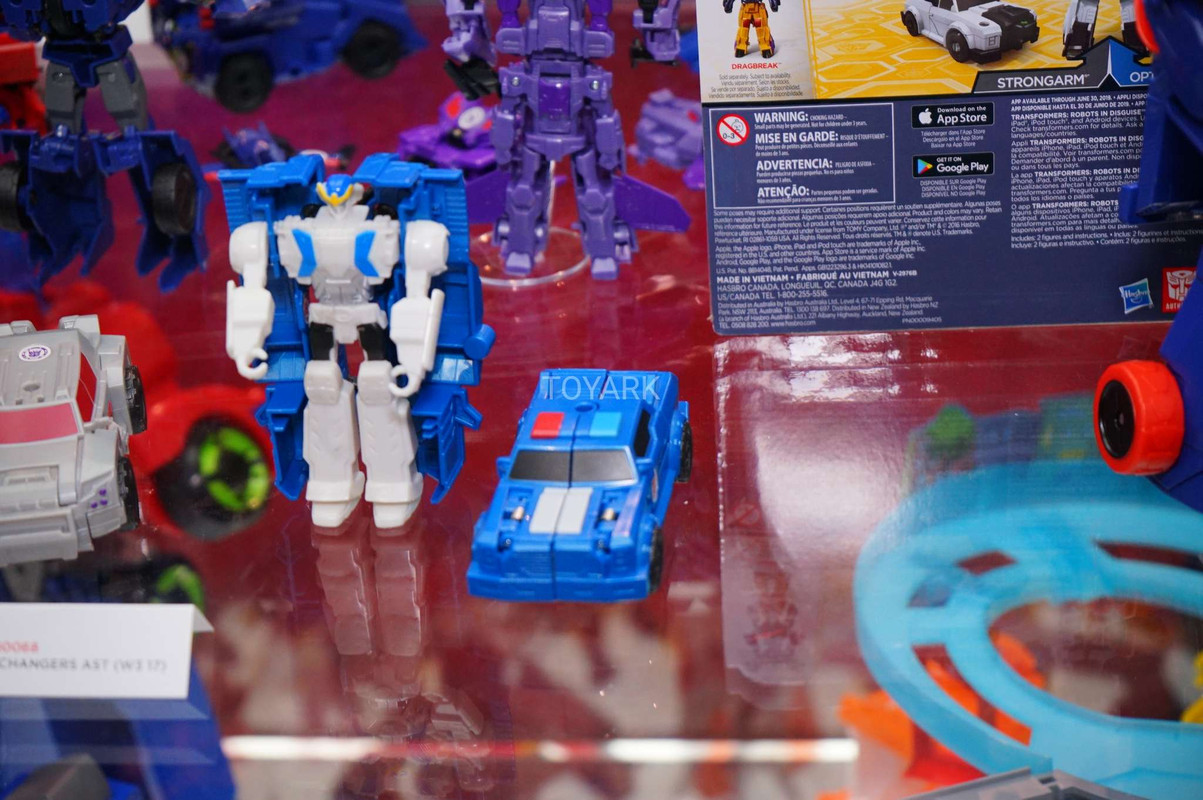 SDCC-2017-Hasbro-Transformers-079