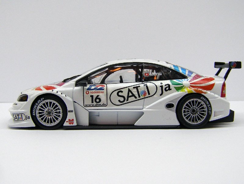 Opel Astra DTM 2001 Menu