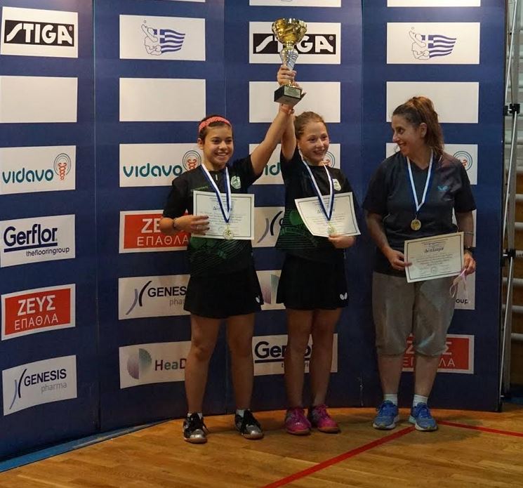 ΤΑ ΧΡΥΣΑ ΚΟΡΙΤΣΙΑ ΤΗΣ ΧΙΟΥ (ΦΩΤΟ)