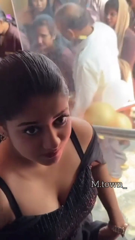 sania big boobs compilation in black costume.mp4_snapshot_00.12.507