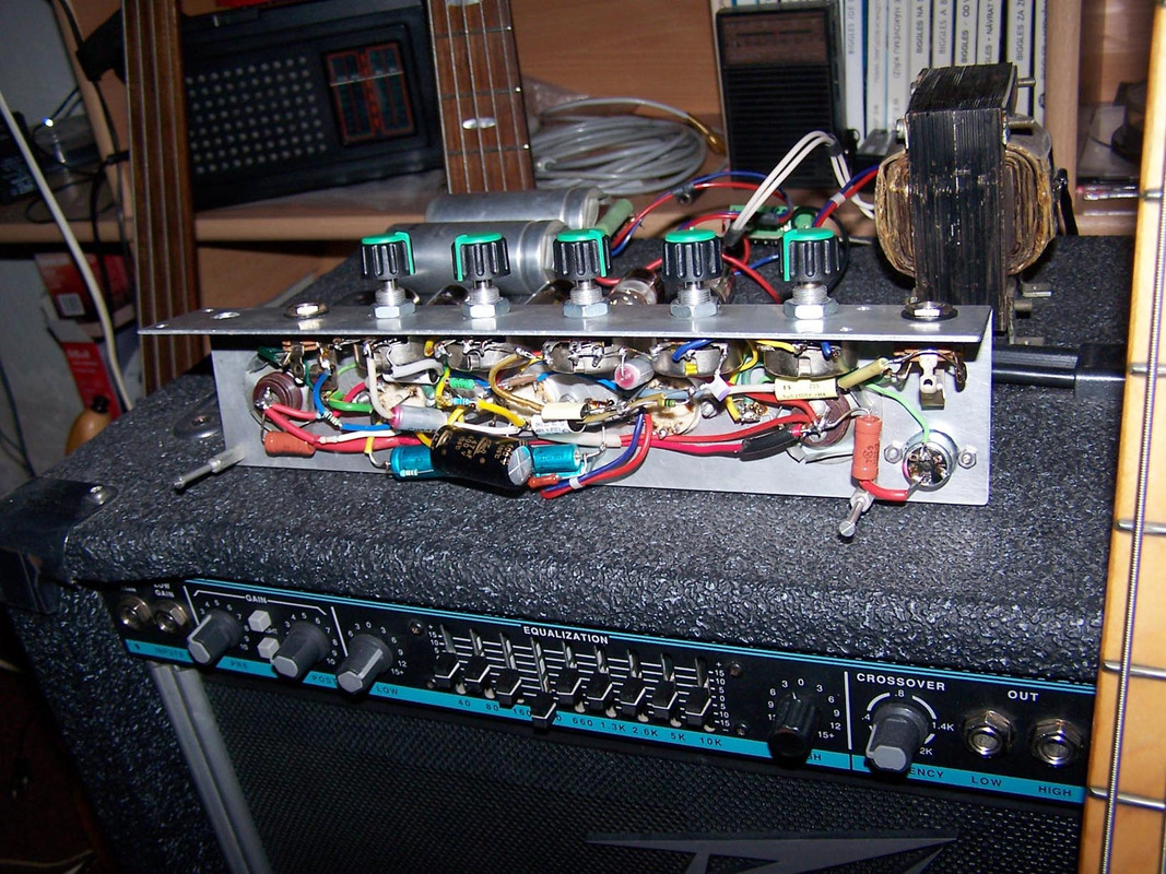 84_preamp_ebf89_6cc41_ze_spodu