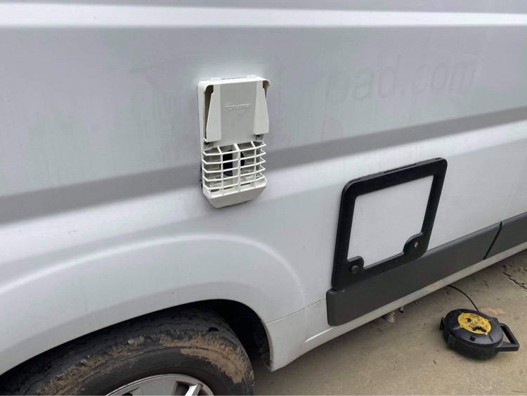 7C635407-10D4-4BA5-91C6-5A1BBE6BBD09